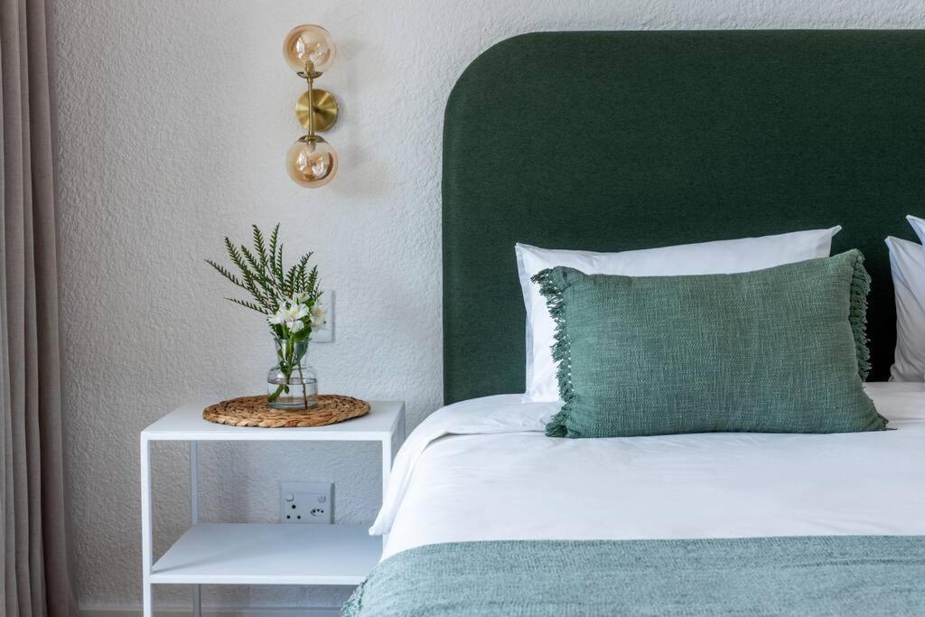 Greenpoint Emerald Cape Town Luaran gambar